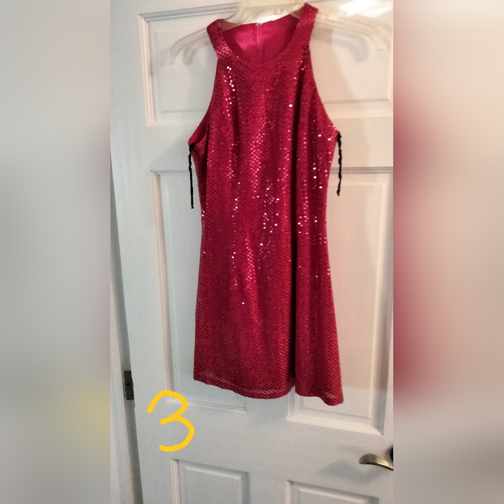 579 Red Halter Sheath Mini Dress
